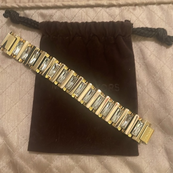 🩷🩷🩷 Michael Kors Bracelet 🩷🩷🩷